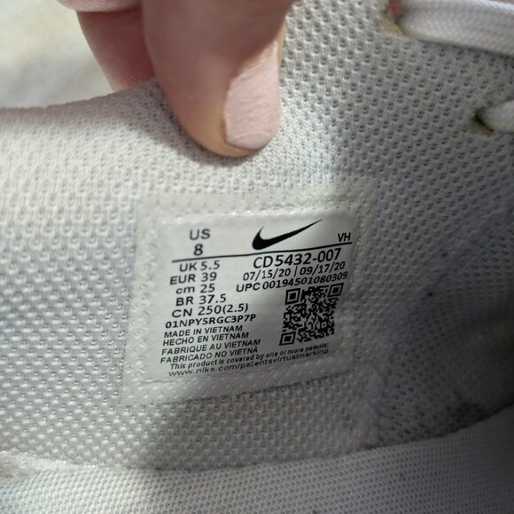 Nike Air Max Excee 'Football Grey Obsidian Volt' (women's 8) - Picture 9 of 9